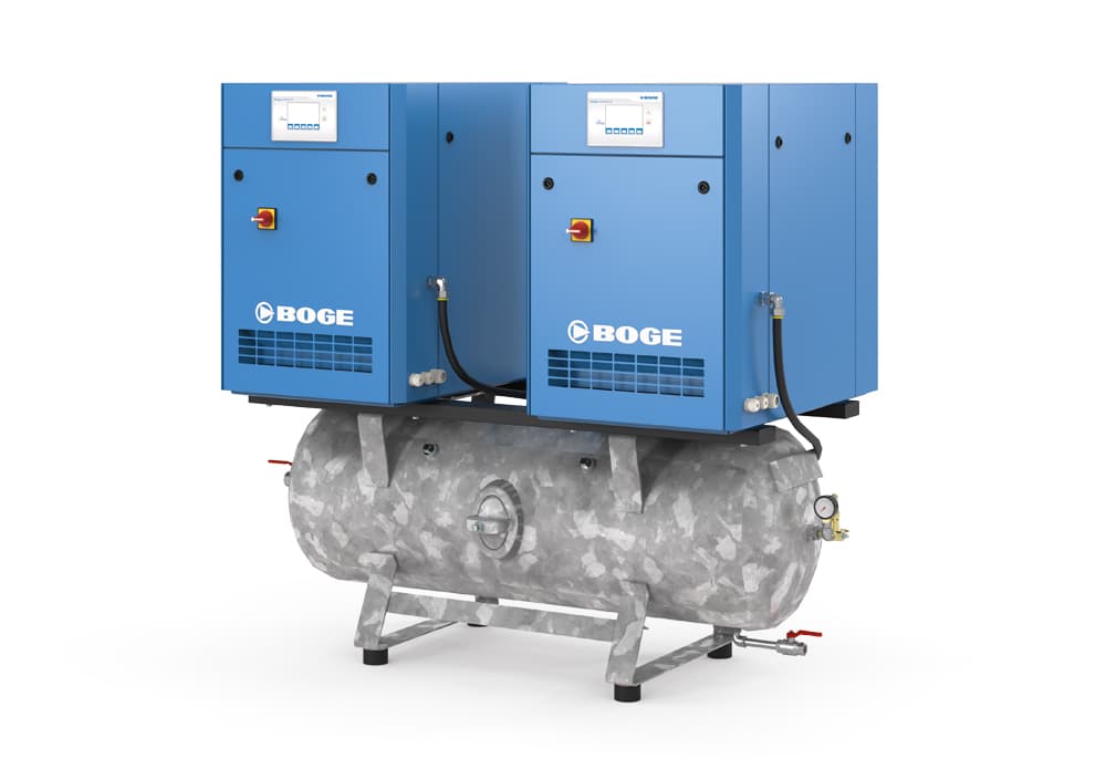 Zwei BOGE Schraubenkompressor auf einem Behaelter montiert