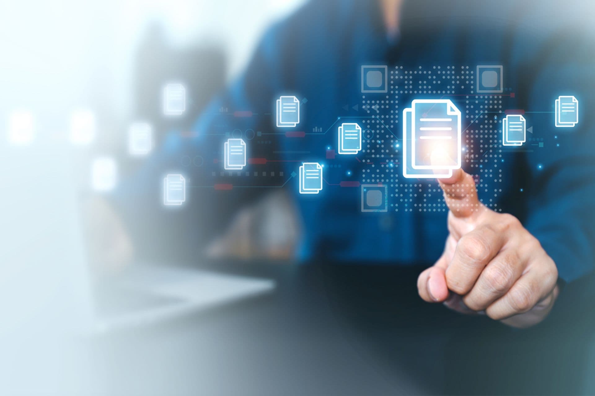 BOGE Kunde waehlt mit Finger in der Luft ein Download Icon aus