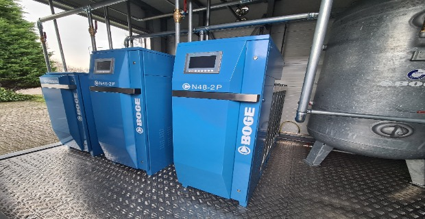 Blauwe compressoren van BOGE dragen in samenwerking met DMT bij Waternet hun groene steentje bij